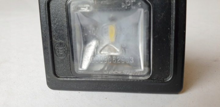 Фонарь LED подсветка номера Mercedes W205 W213 A W177 B W246 OE новая, фото 1