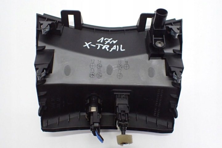 ГНЕЗДО ПОРТ USB AUX ЗАЩИТА ЕВРОПА 681044CC0A NISSAN X-TRAIL III T32 17 г., фото 2