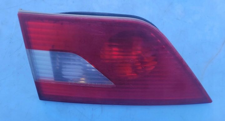 ФОНАРЬ В КРЫШКУ БАГАЖНИКА ПРАВЫЙ ЗАДНИЙ BMW X3 E83 3418442, фото 1