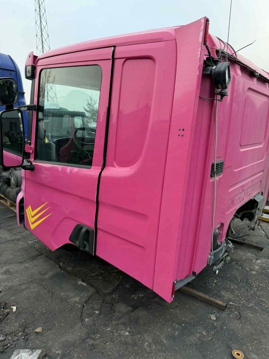 КАБИНА В СБОРЕ ДНЕВНАЯ НИЗКАЯ SCANIA P CP 16, фото 4