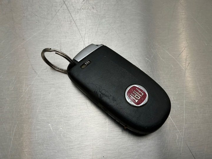 Ключ или карта Fiat Freemont, фото 2