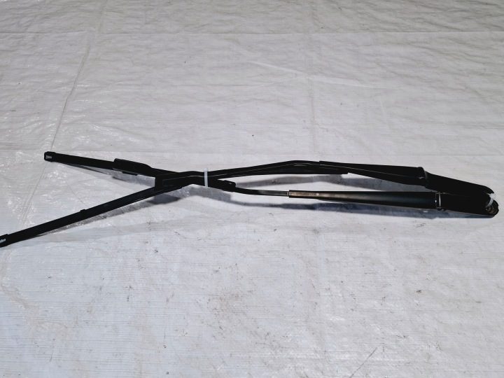 Audi A6 RS6 4K поводки дворников 4K1955407 4K1955408, фото 1