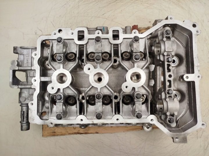 Головка блока цилиндров Citroen Peugeot 9671871510 1608519180 1.2 VTI 2, фото 5