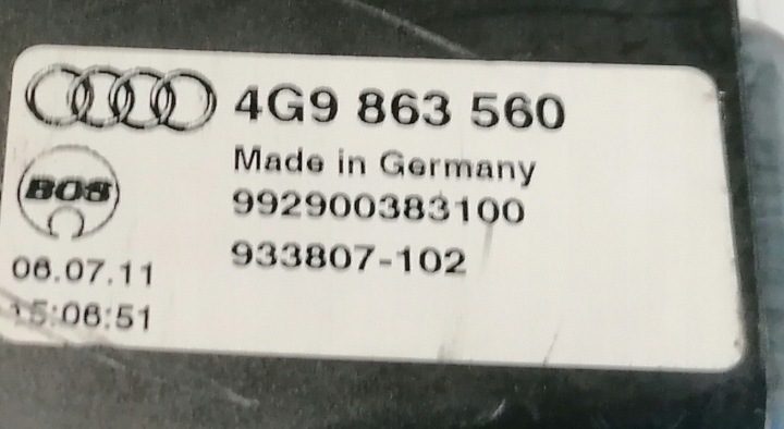 AUDI A6 C7 12 г. МЕХАНИЗМ ШТОРКИ БАГАЖНИКА 4G9863560, фото 2