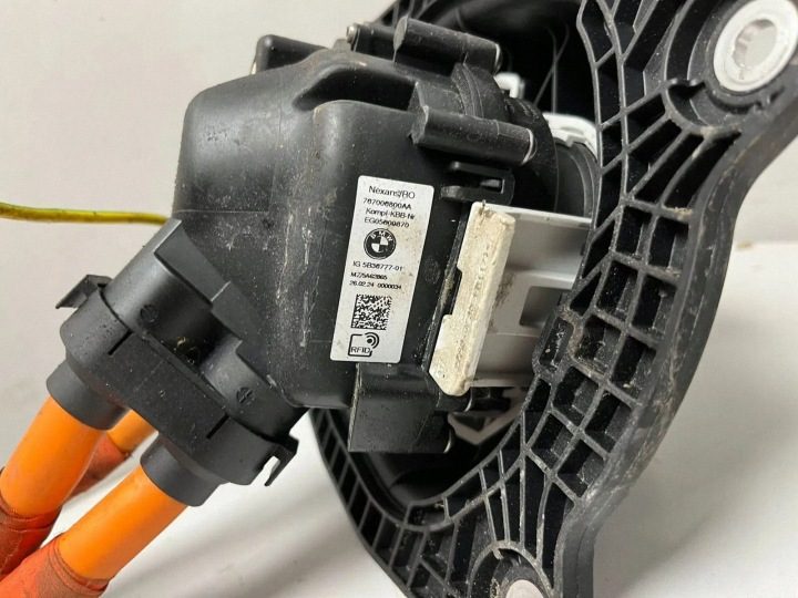 Кабель для зарядки электромобиля BMW iX1 5B340E2, фото 8