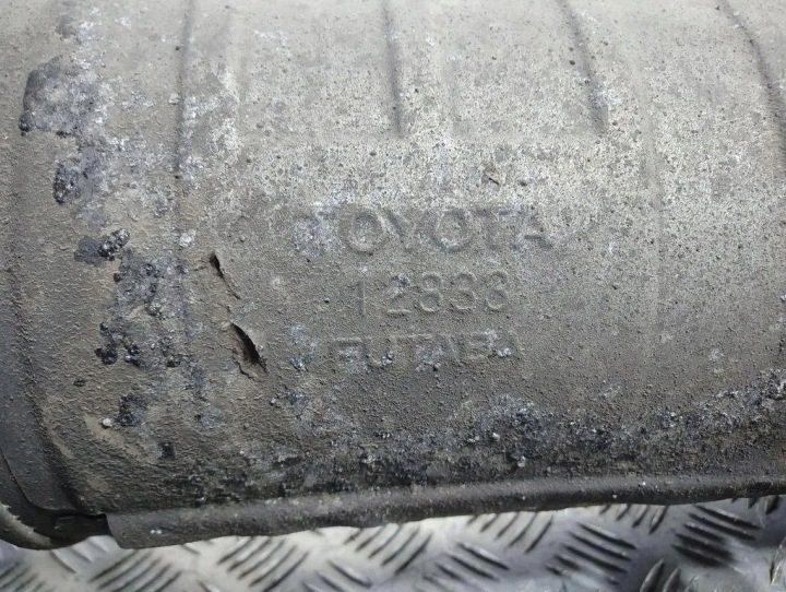 Toyota RAV 4 (XA20) 2004 Глушитель задний / / Выхлоп, фото 2