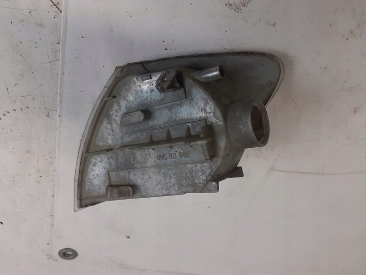Поворотник Renault Scenic I правый, фото 4