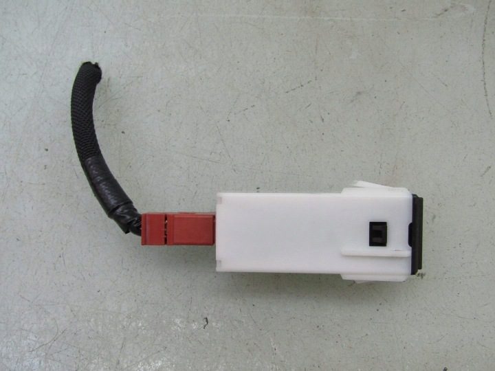 CX-30 21 г. гнездо вход порт USB Bdgf-669U0 Bdgf-669U0 A, фото 3