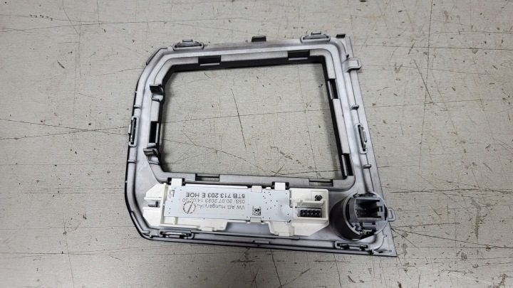 Рамка Рычага Переключения Передач Автомат Volkswagen Touran 5TB 5TB713203E, фото 4