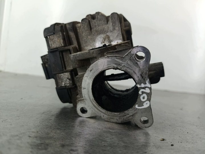 ДРОССЕЛЬНАЯ ЗАСЛОНКА OPEL VECTRA C РЕСТАЙЛИНГ 48CPD1 MAGNETI MARELLI 1.9 CDTI, фото 2