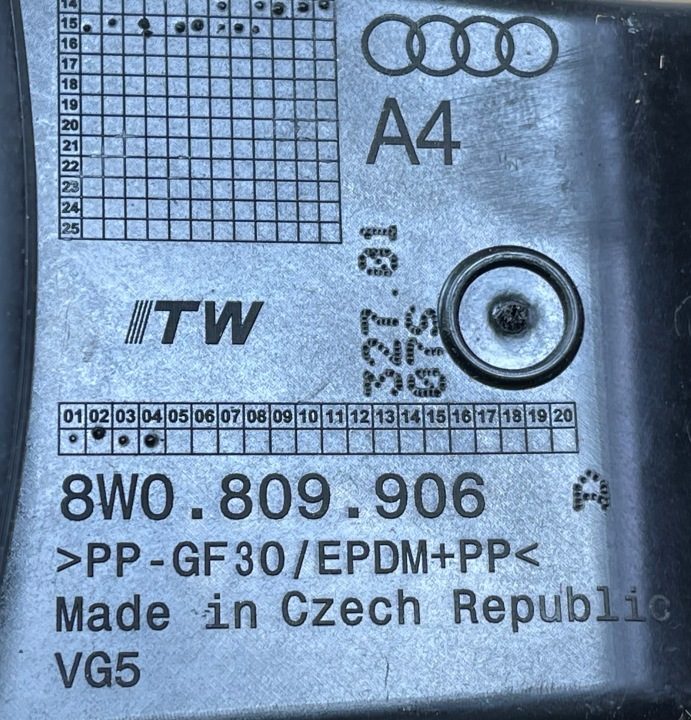 AUDI A4 B9 ЛЮЧОК ГОРЛОВИНЫ БЕНЗОБАКА ДИЗЕЛЬ 8W0809906A, фото 4