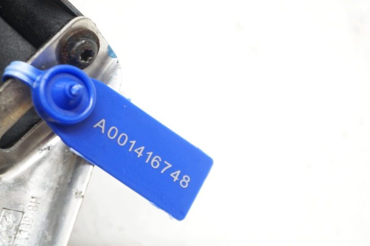 Корпус топливного фильтра 9645928180 Volvo C30 I S40 II V50 I C70 II, фото 8