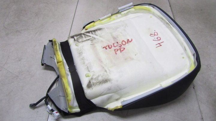 HYUNDAI TUCSON III ОБШИВКА ПОДУШКА СИДЕНЬЯ ПЕРЕДНЯЯ КОЖА 14-, фото 4