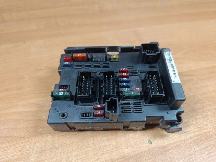 МОДУЛЬ БЛОК BSM PEUGEOT 206 207 307 CITROEN C2 C3 C4 9650664180 BSM B2, фото 1