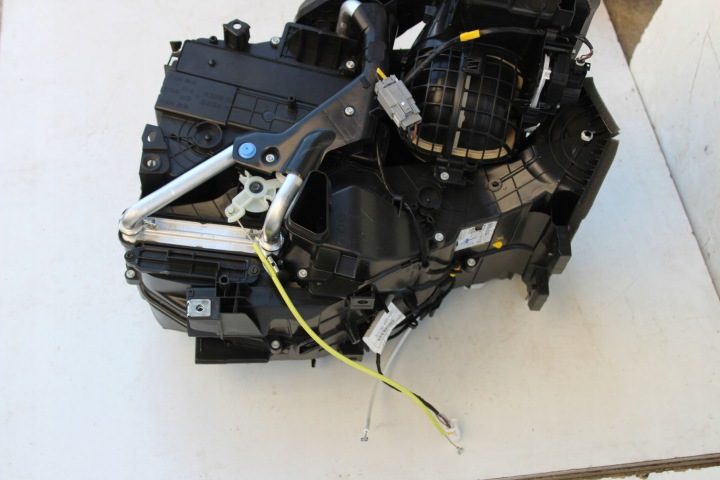 ОТОПИТЕЛЬ DENSO 272701363R RENAULT CAPTUR II, фото 4