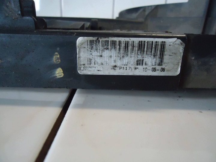 Mitsubishi Colt VI Z39 1.5 DID вентилятор радиатора, фото 5