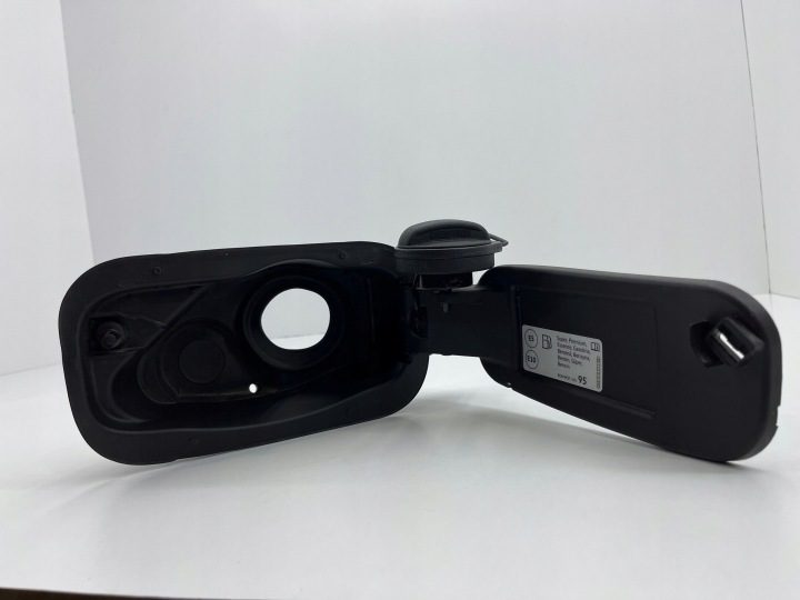 Cupra Formentor Лючок горловины бензобака в сборе LS7G, фото 4