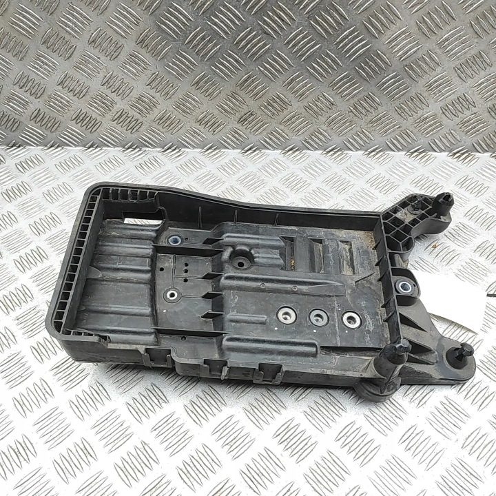 Площадка аккумулятора Kodiaq 5QF 915 321 C Tiguan Tarraco Touran Audi Q3 оригинал, фото 5