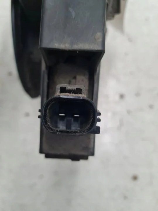 Моторчик лючка горловины бензобака FORD C-MAX (DM2) 3M51R27936A 1.6L дизель 66 кВт, фото 4