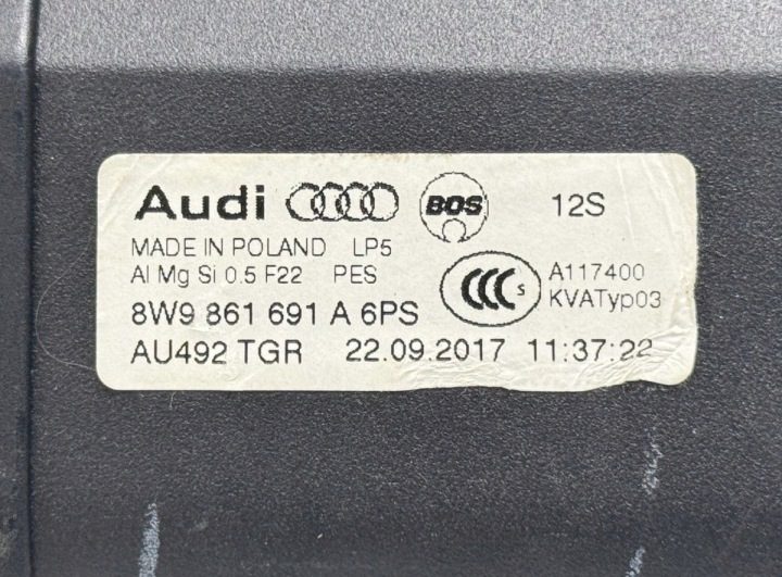 AUDI A4 B9 УНИВЕРСАЛ СЕТКА БАГАЖНИКА ШТОРКА ОРИГИНАЛ 8W9861691A, фото 3