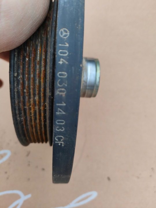 Mercedes M104 шкив 1040301403, фото 3