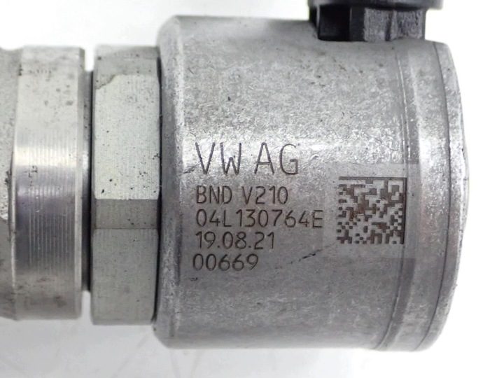 Топливная рампа датчик 04L130764B Audi A4 B9 A5 II F5 8W 2.0 TDI DTN 22 г., фото 3
