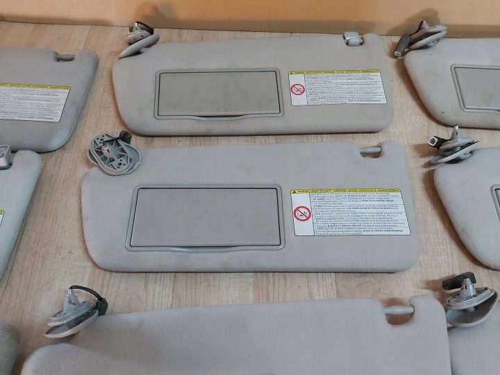 Toyota Corolla Verso II солнцезащитный козырек левый, фото 4