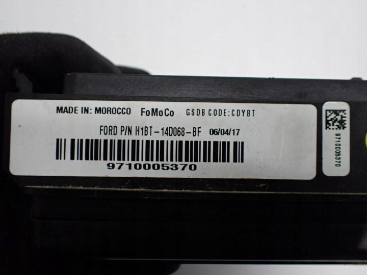 Ford Fiesta MK8 блок предохранителей H1BT-14D068-BF, фото 3