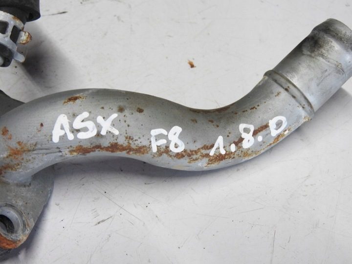 Mitsubishi ASX I 10-12 1.8 DID Труба патрубок охлаждения, фото 4