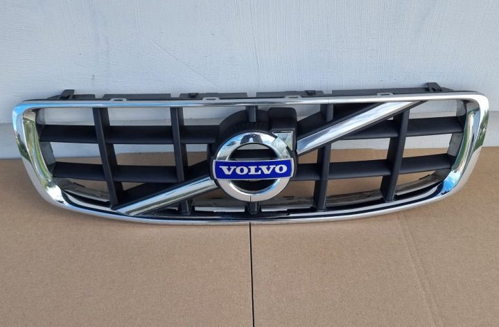 ОРИГИНАЛЬНАЯ Решетка радиатора Volvo XC70 II 07-13 31283902 OE, фото 1