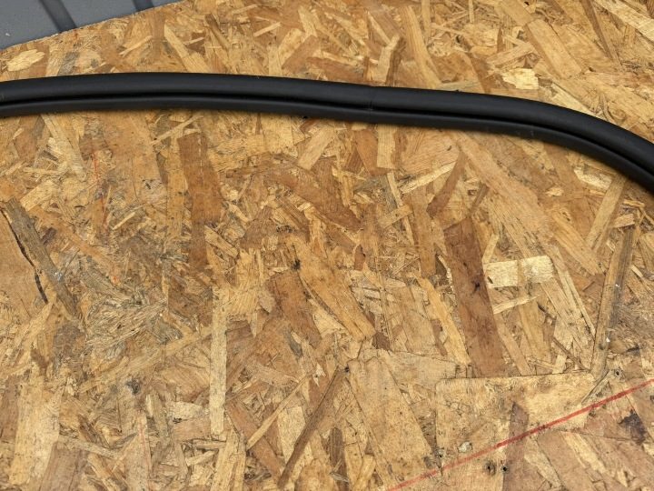УПЛОТНИТЕЛЬ ДВЕРИ ПРАВЫЙ VOLKSWAGEN JETTA VI 5C 5C6867912F ОРИГИНАЛ OEM, фото 4