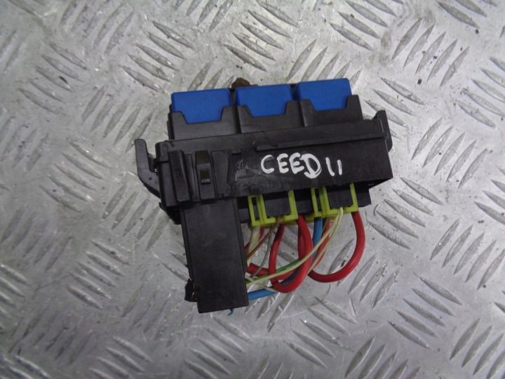 Блок предохранителей KIA Ceed 2 II 12- 18790-01034, фото 3