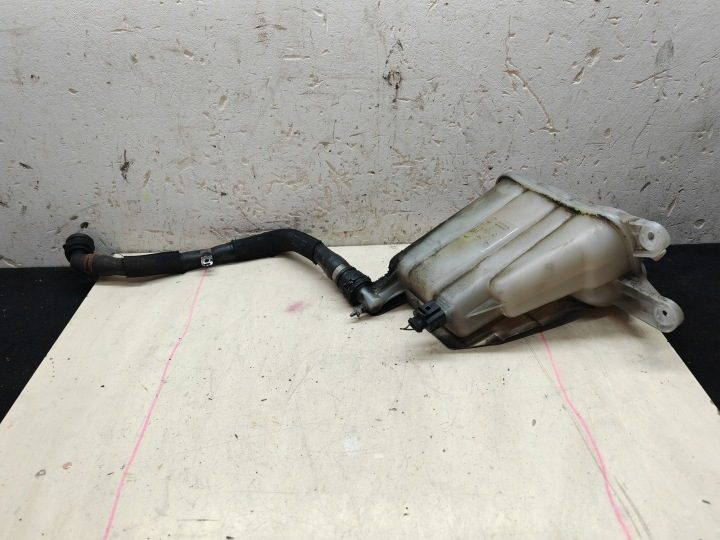 РАСШИРИТЕЛЬНЫЙ БАЧОК AUDI A4 B8 A5 8T 8K0121405E 8K0121109, фото 1