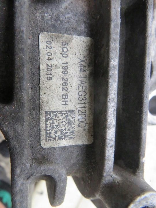 Подушка двигателя 1.6 TDI Passat B8, фото 4