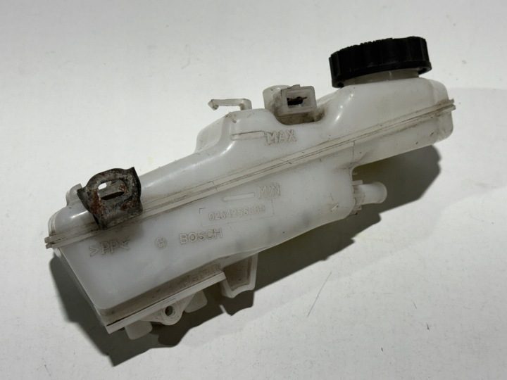 Toyota Verso Avensis бачок тормозной жидкости 0204255809, фото 4
