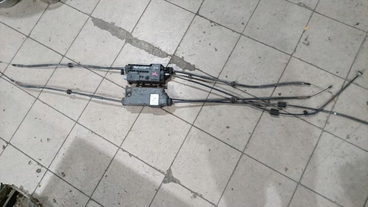 Блок управления моторчик механизм тормоза E70 E71 6779451, фото 1