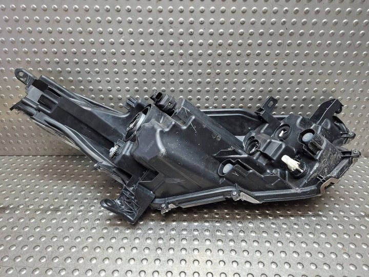 Фара передняя левая линза Toyota Yaris IV 20- EU K0-6, фото 5