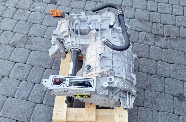 Двигатель электрический Volvo EX30, фото 2