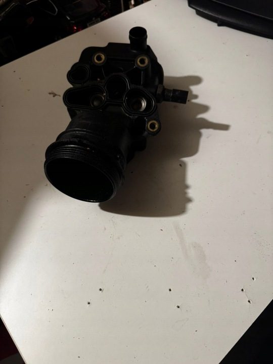 Корпус Масляного радиатора Silnikowego 2.0 TFSI 06F115397F 06F 115 397 H, фото 3