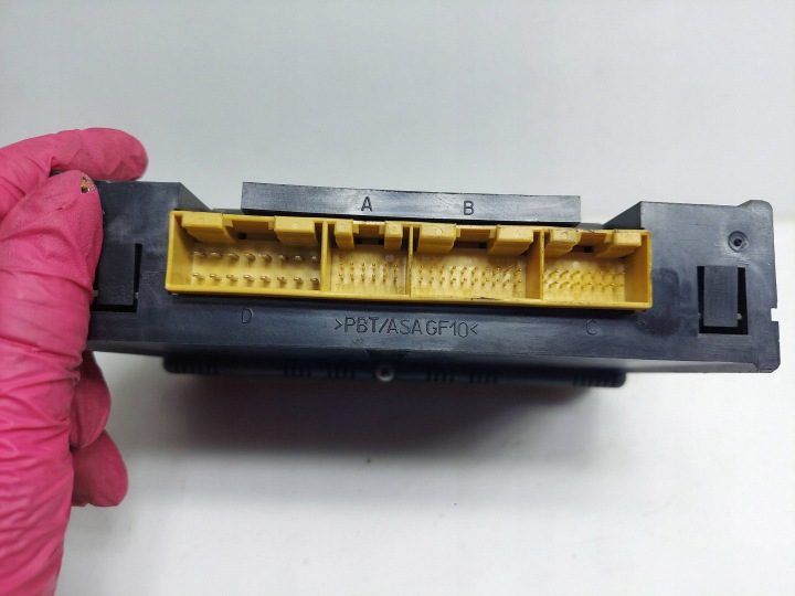 Блок управления климатом Audi A4 B5 8D 8L0820043D 5HB007608-04, фото 4