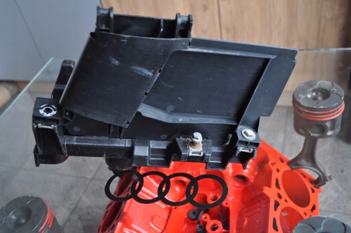 Audi TT 8N основание блок аккумулятора 8N971824 8N8804373, фото 3