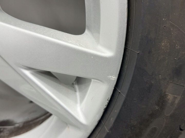 Audi A4 B9 колеса диски шины 17" R17 ET38 8W0601025K комплект, фото 3