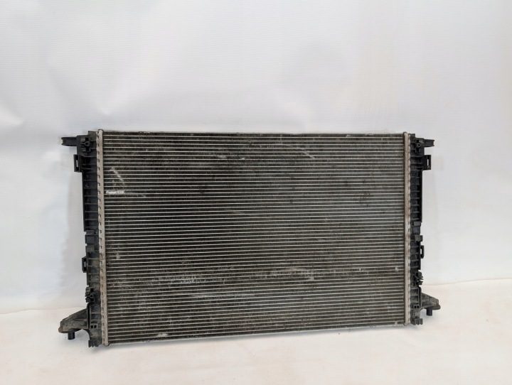 8W0121251AK Радиатор охлаждения ОТ ДИЛЕРА VW AUDI, фото 1