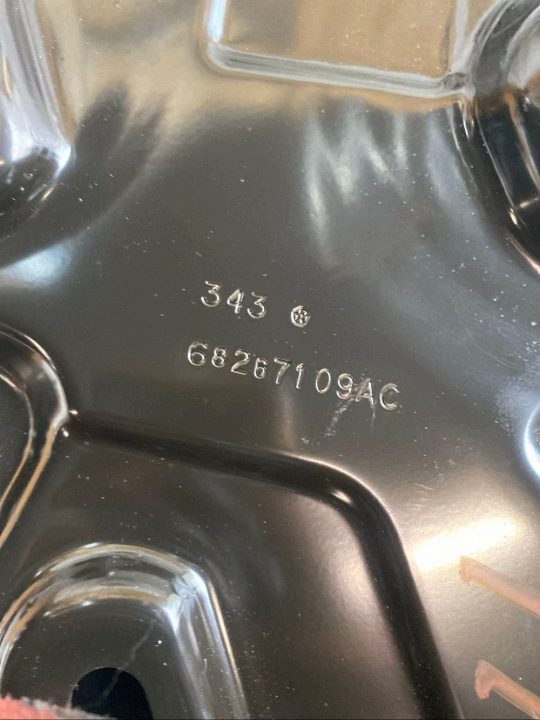 Площадка аккумулятора АКБ Chrysler Pacifica 2017- 68267109AC, фото 6