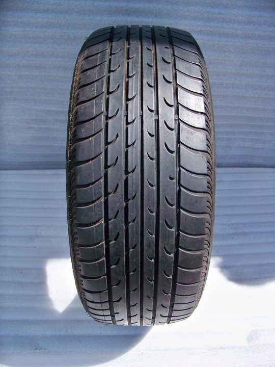 Шина летняя Fulda Carat Exelero 195/50R16 88 В усилитель (XL), фото 1
