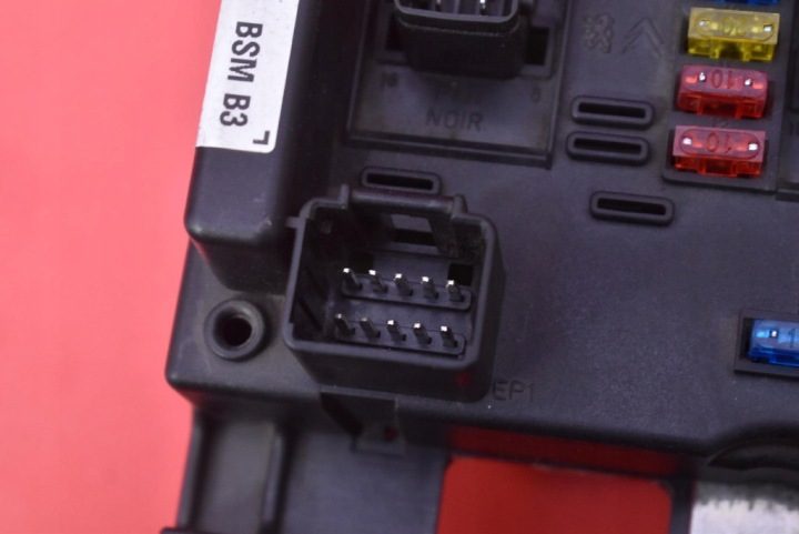 Блок предохранителей BSM 9646405280 Peugeot 307 1.6 16V 109 л.с. 01-05, фото 9