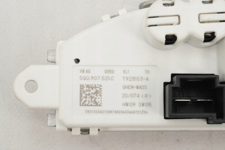 РЕЗИСТОР ВЕНТИЛЯТОРА VW GOLF VIII 5Q0907521C, фото 2
