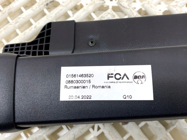 ШТОРКА БАГАЖНИКА ALFA STELVIO ВНЕДОРОЖНИК 01561463520 ЗАЩИТА ЗАДНЯЯ, СДВИЖНАЯ, фото 3
