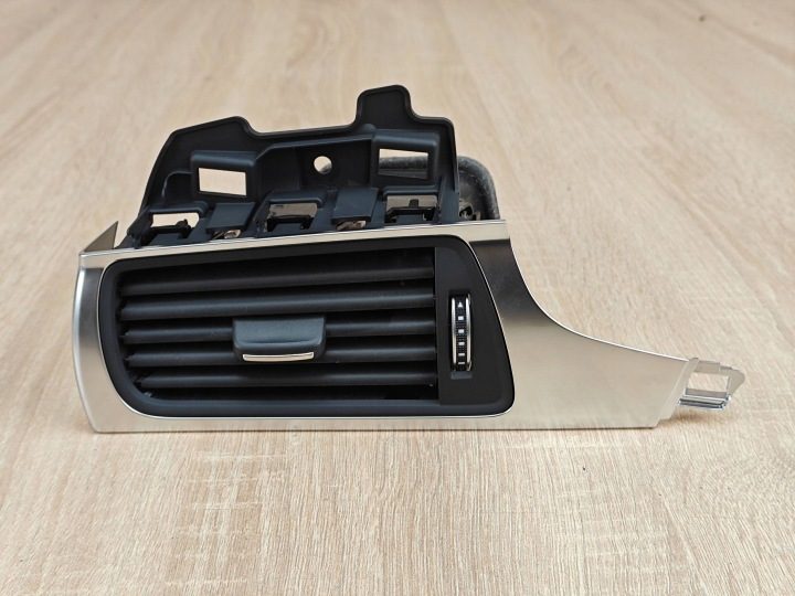 ОРИГИНАЛЬНЫЙ ДЕФЛЕКТОР ОБДУВА ПАНЕЛИ КОНСОЛИ ЛЕВЫЙ AUDI A6 A7 C7 4G1820901 34 л.с., фото 1