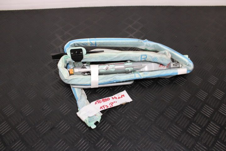 ШТОРКА ПРАВАЯ 1T0880742M VW TOURAN 1T3 1T0 РЕСТАЙЛИНГ, фото 1